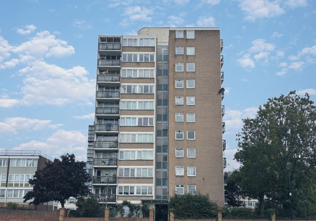 Property photo 1 of 9