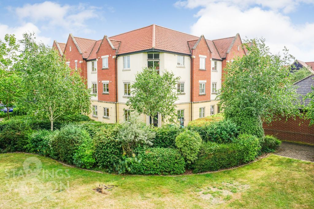 Property photo 1 of 16