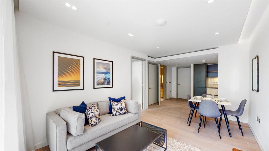 Property photo 1 of 9 Picture No. 25