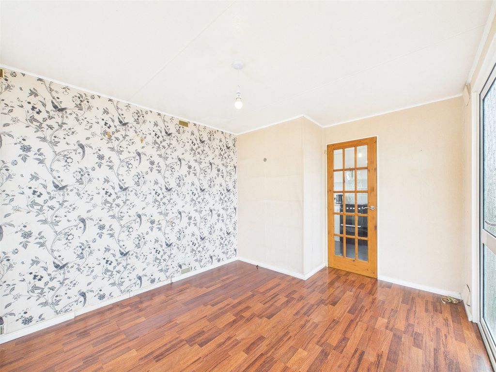 Property photo 3 of 11 Picture No. 11