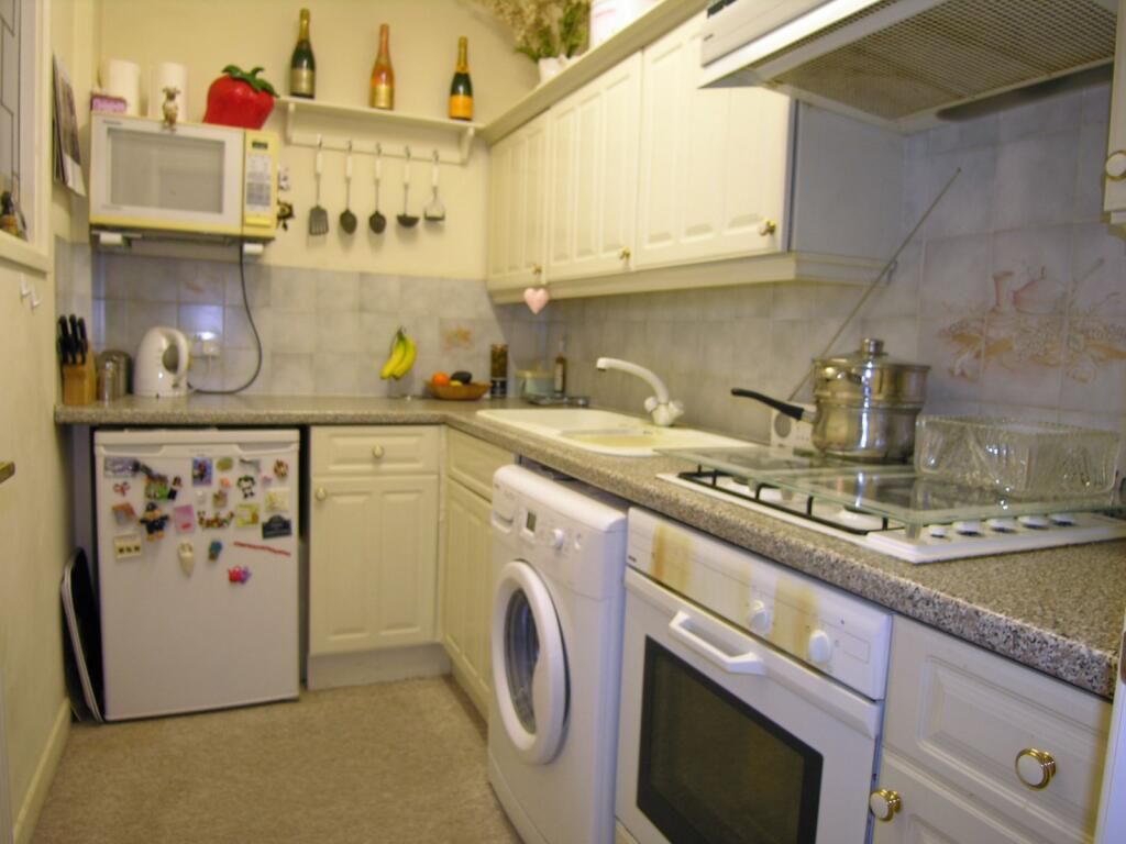Property photo 3 of 7 Photo 2