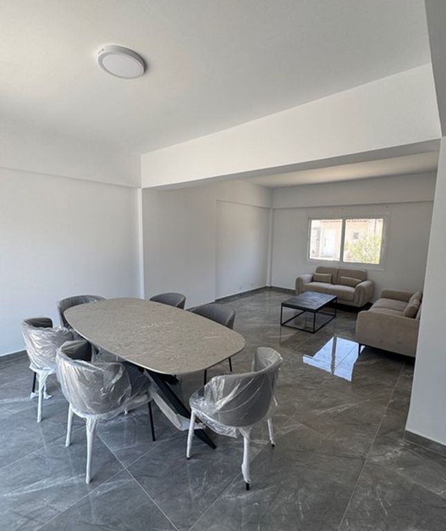 Property photo 2 of 18 Open Plan Living