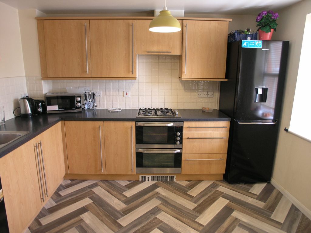 Property photo 2 of 13