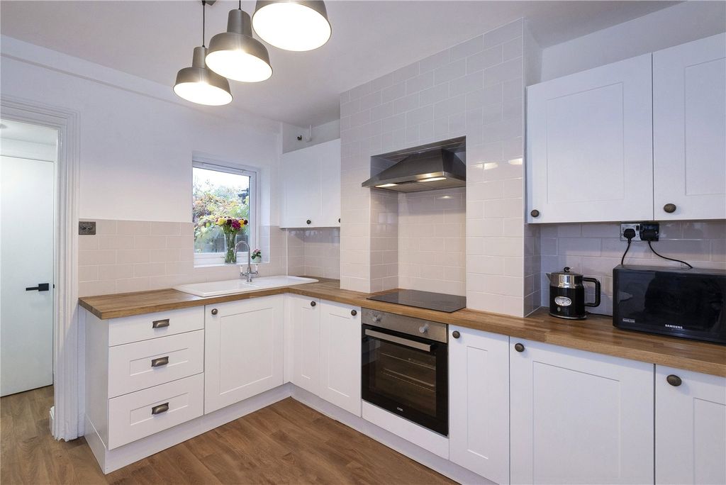 Property photo 3 of 21 Picture No. 07