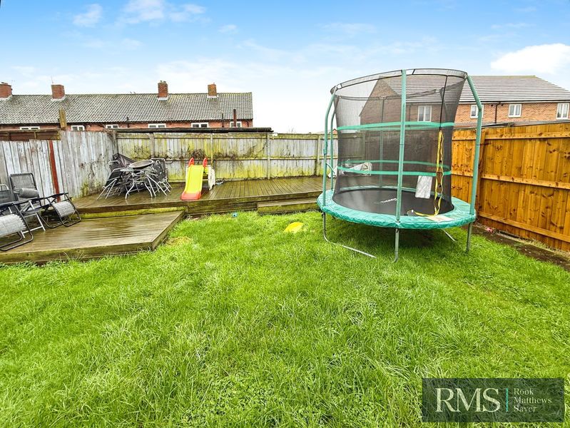 Property photo 2 of 9 Photo 8