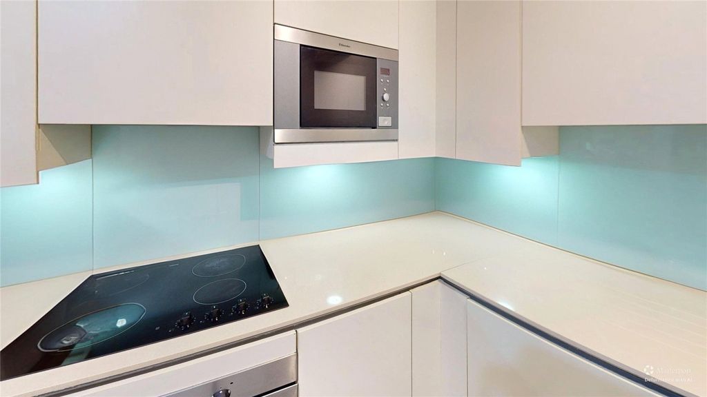 Property photo 3 of 6 Picture No. 09