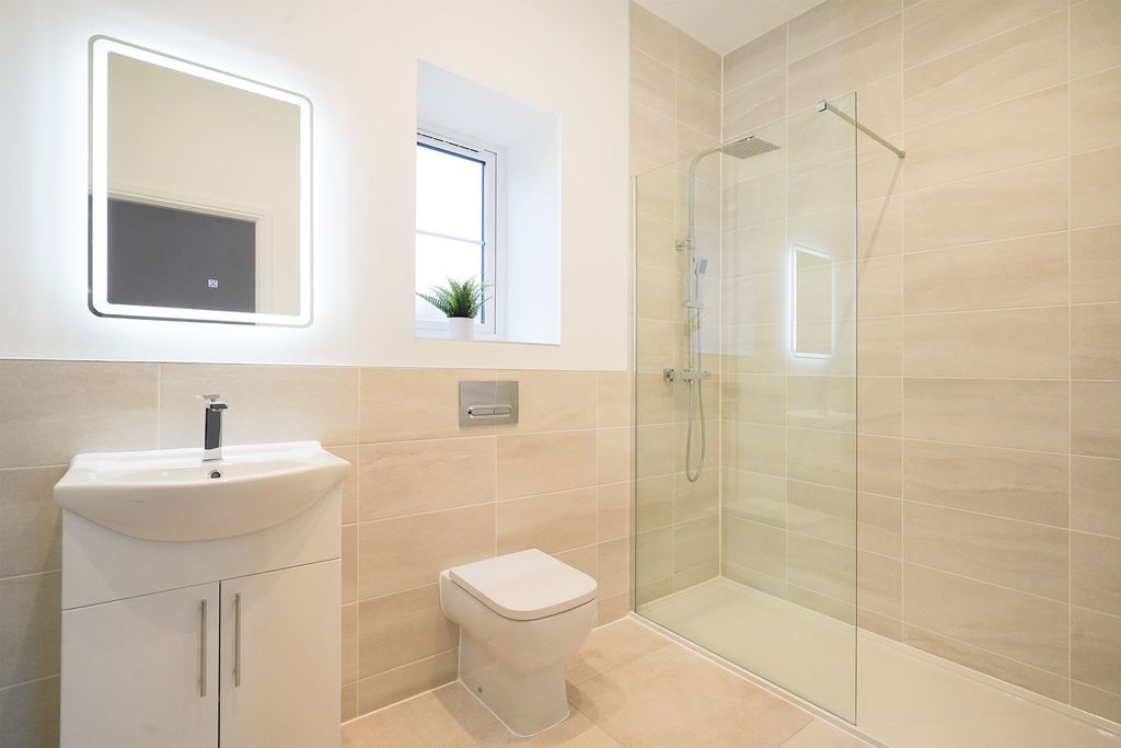 Property photo 3 of 11 Example Shower Room