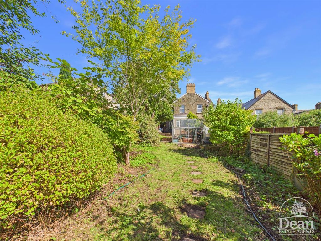 Property photo 2 of 16