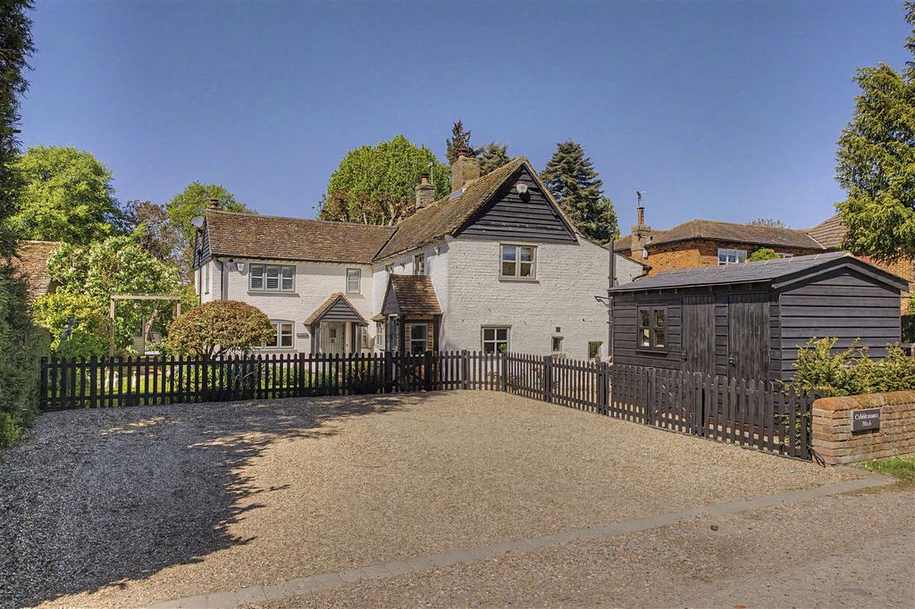 Property photo 1 of 12 6-Gustard-Wood-39_1.Jpg