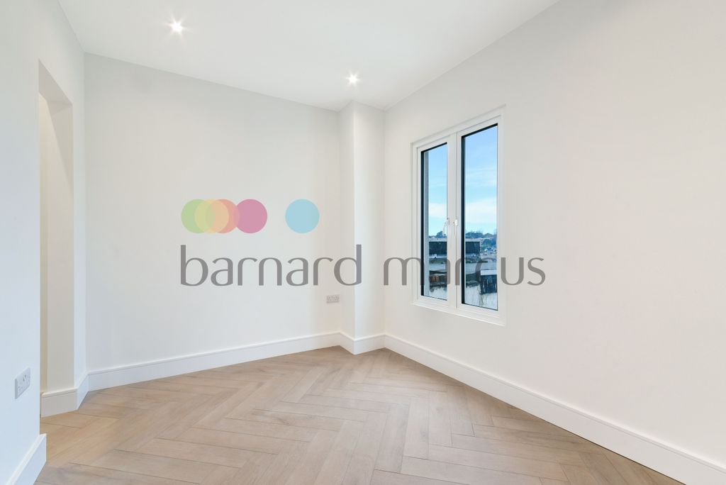 Property photo 1 of 6 Image