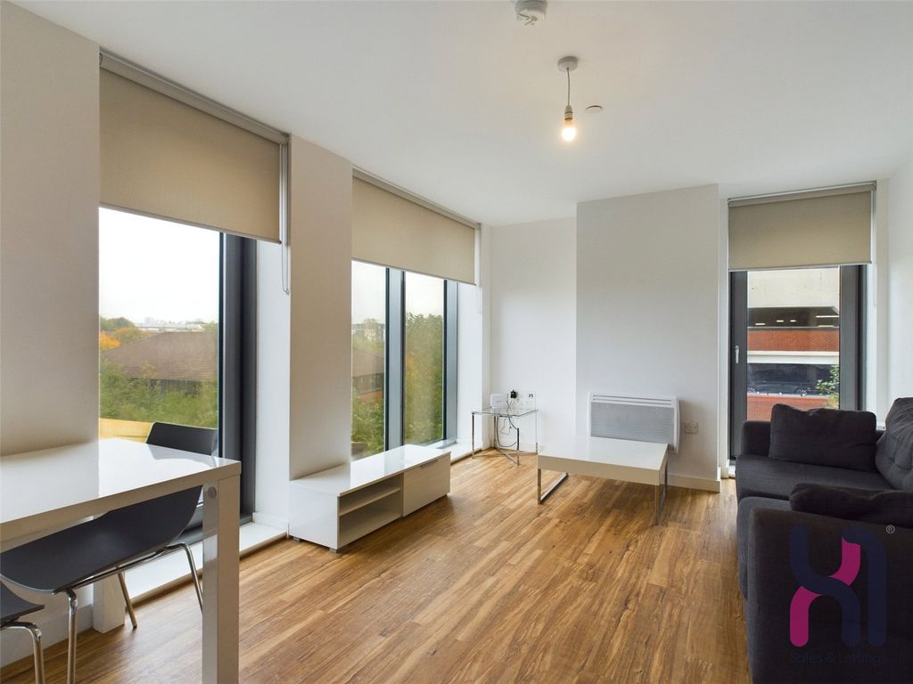 Property photo 1 of 26 Picture No. 09