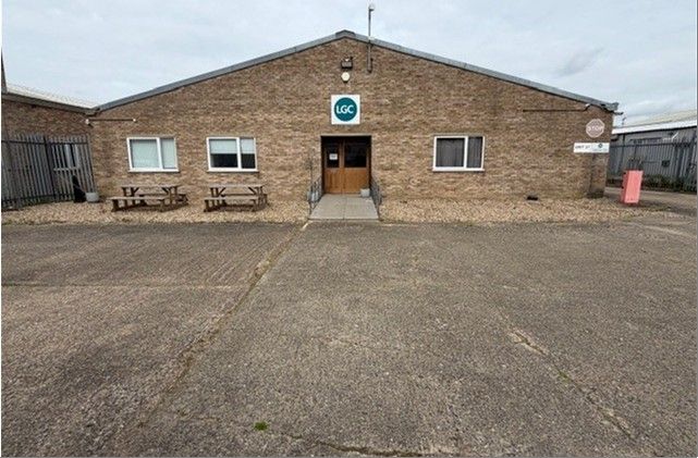 Property photo 1 of 4