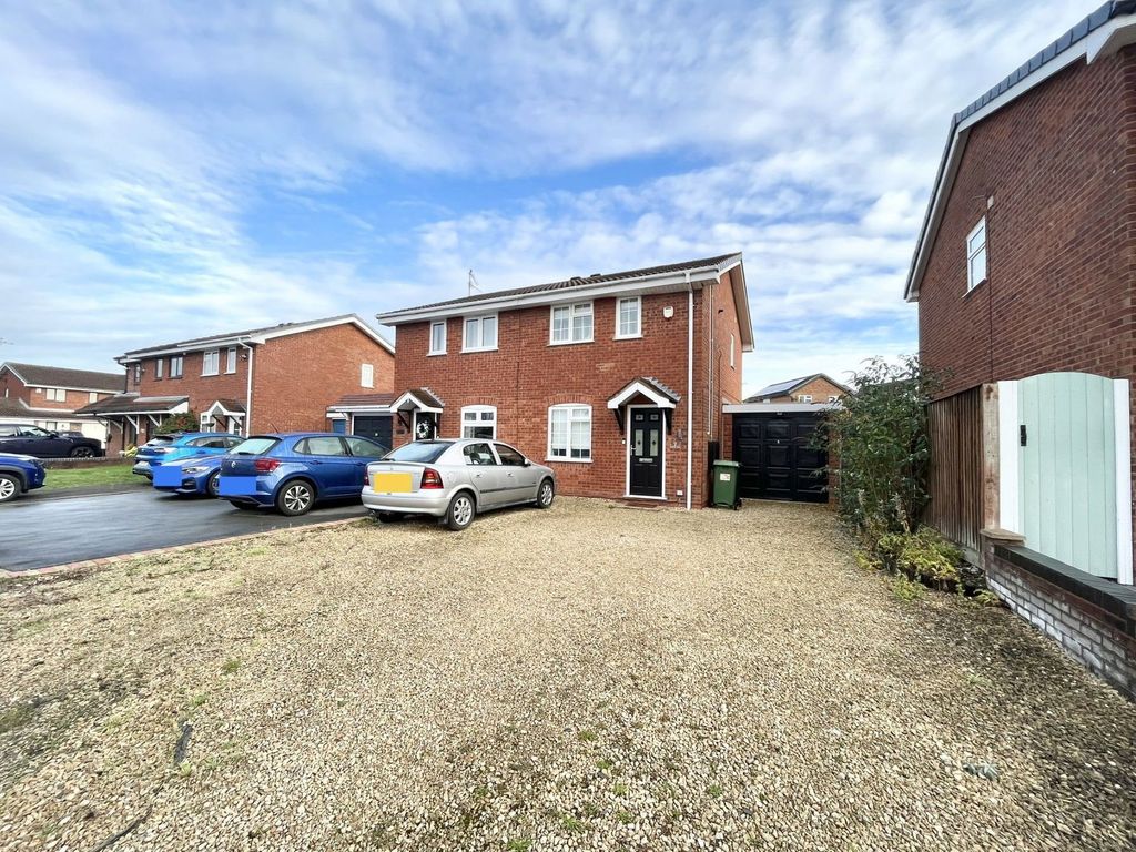 Property photo 1 of 11