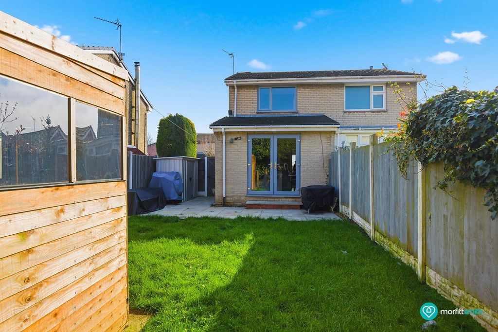 Property photo 2 of 14