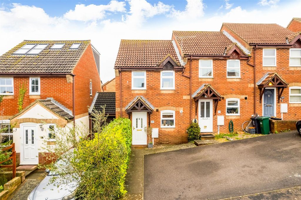 Property photo 1 of 13 43 Langridge Drive-22.Jpg