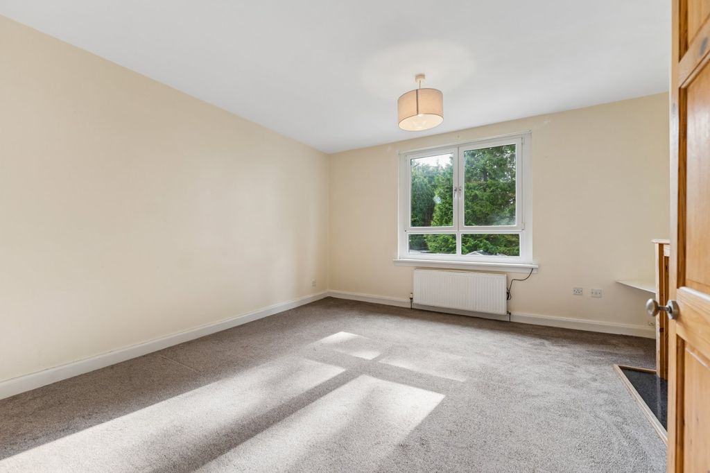 Property photo 2 of 12 Picture No. 13