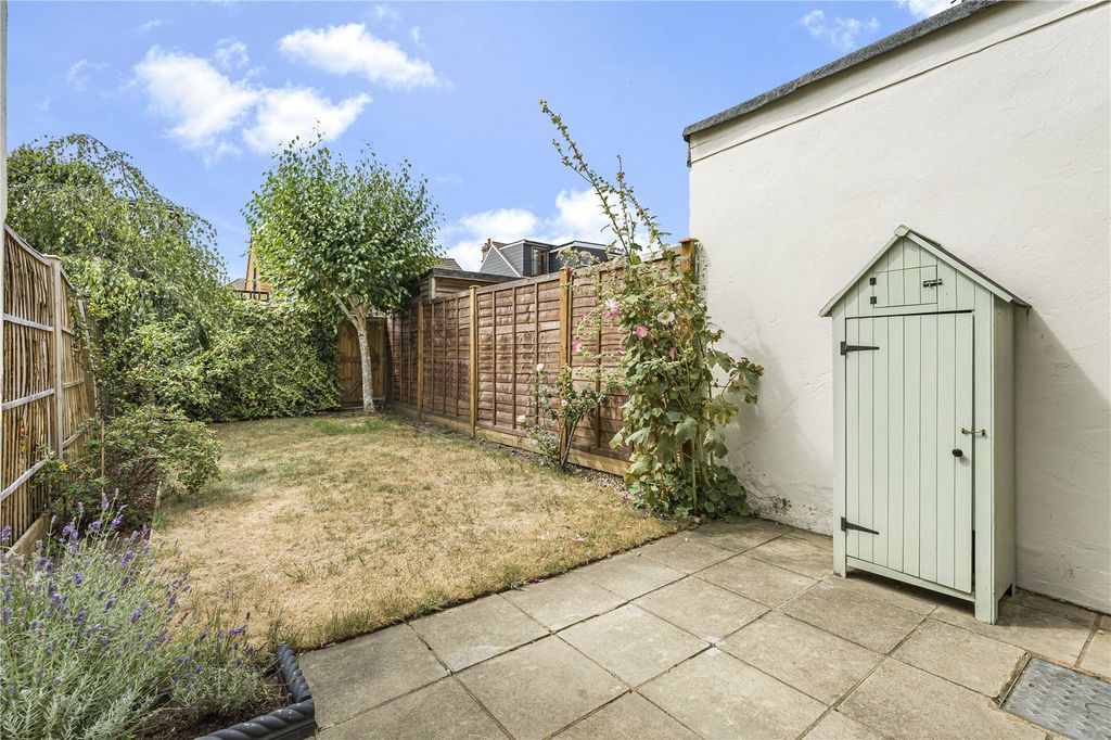 Property photo 3 of 11 Picture No. 09