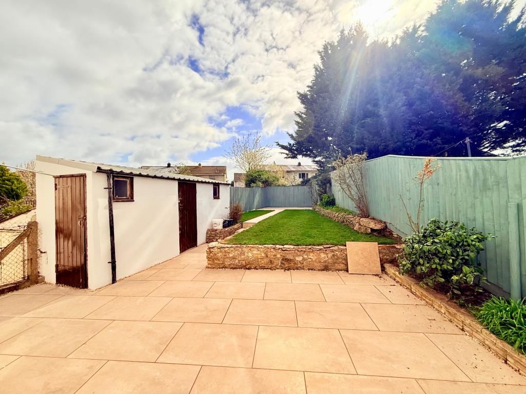 Property photo 2 of 5 Garden