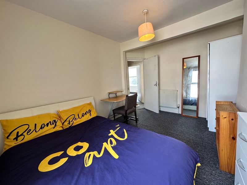 Property photo 2 of 13 Photo 21