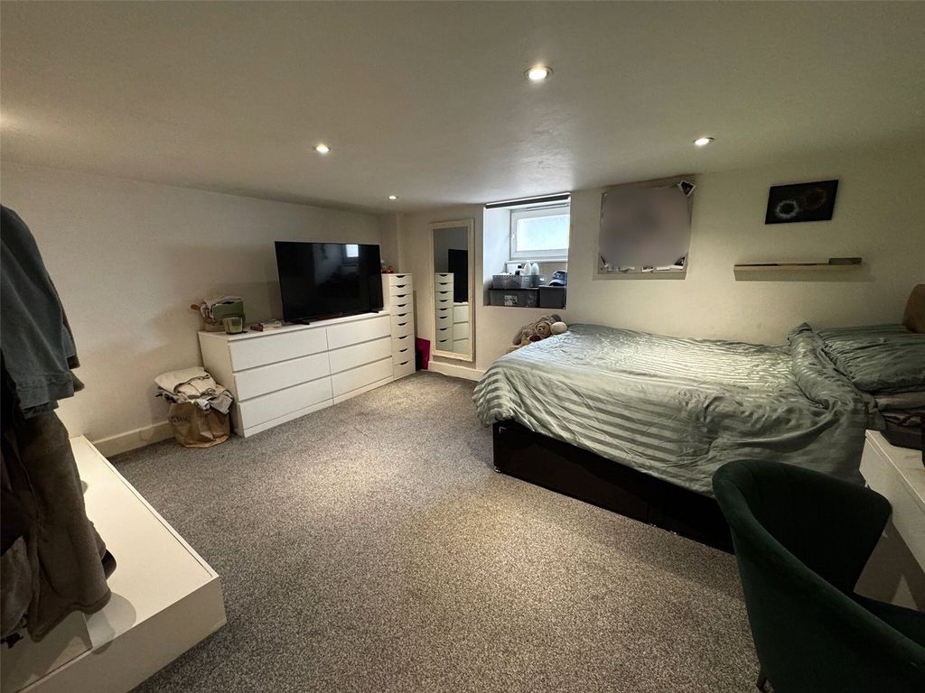 Additional image 12 of 5 bed terraced house for saleHamilton Terrace, Pembroke, Pembrokeshire SA71