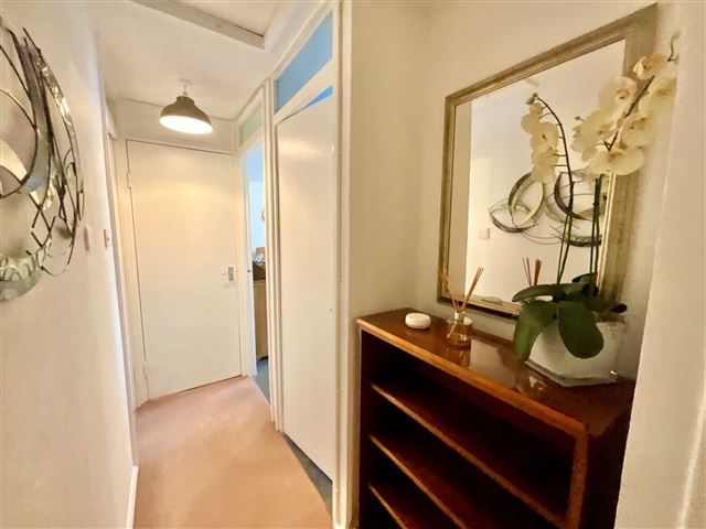 Property photo 2 of 19 Inner Hallway