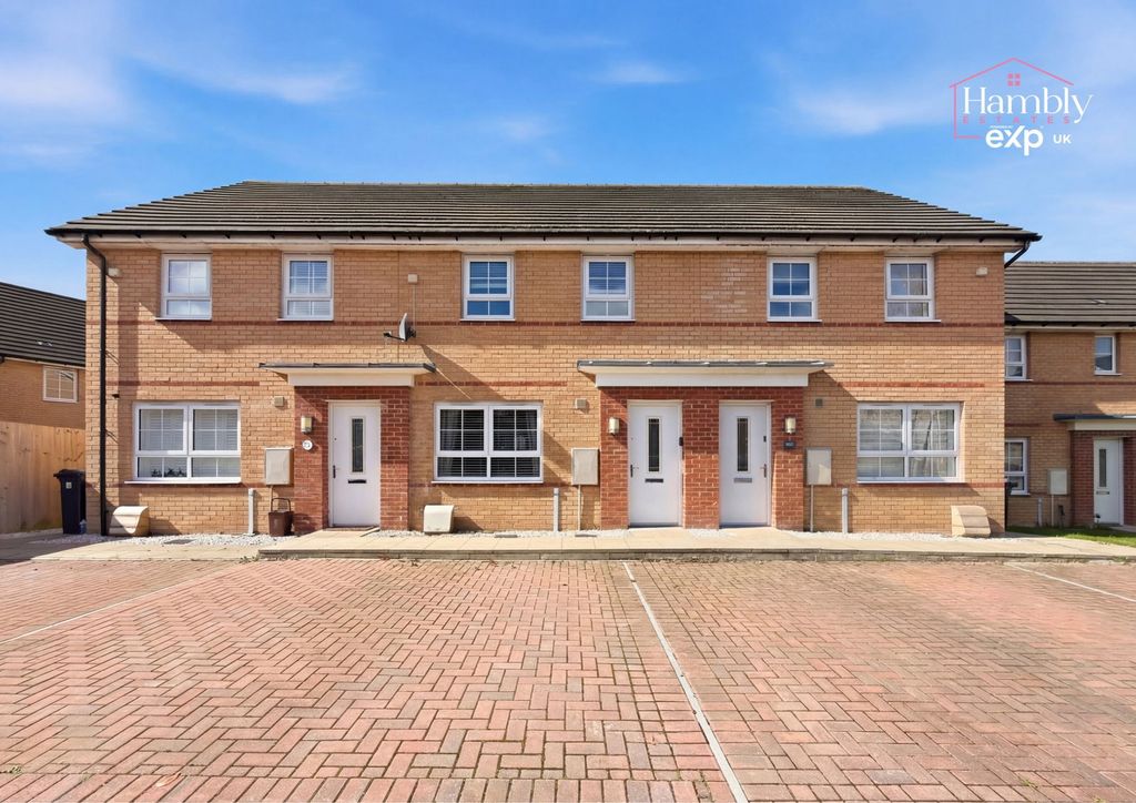 Property photo 3 of 18