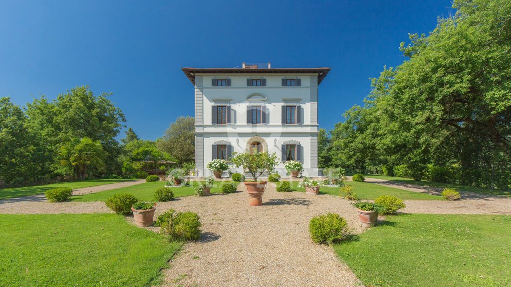 Property photo 3 of 46 Exteriors