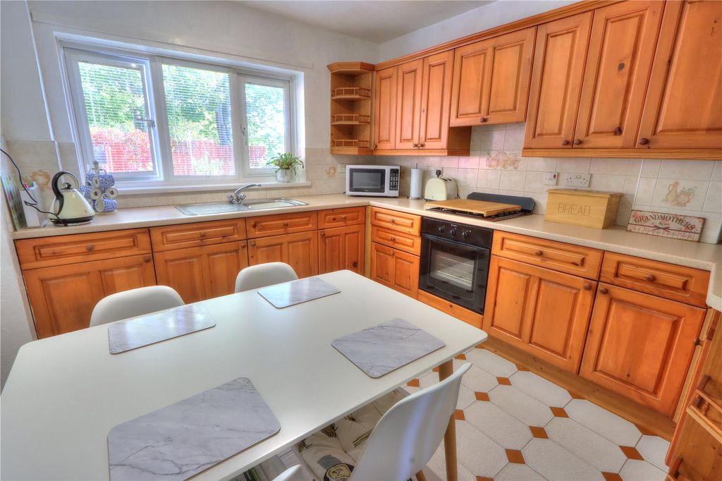 Property photo 2 of 13 Picture No. 04