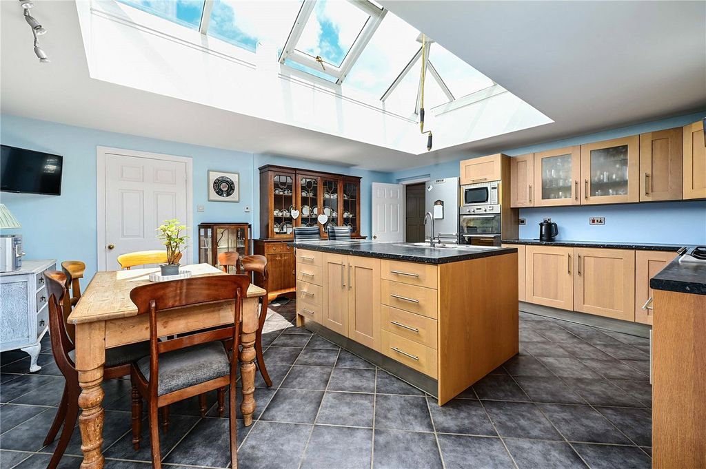 Property photo 3 of 17 Picture No. 08