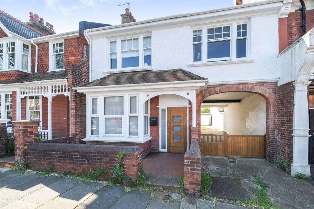 Property photo 1 of 10 Picture No. 06