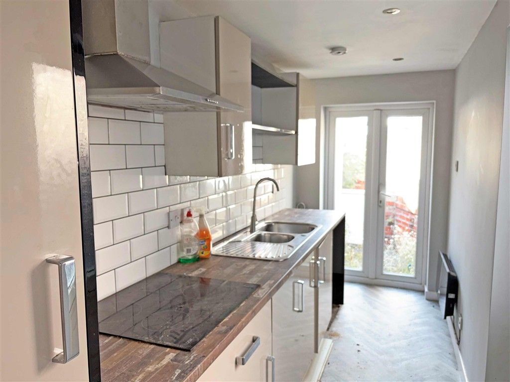 Property photo 2 of 5