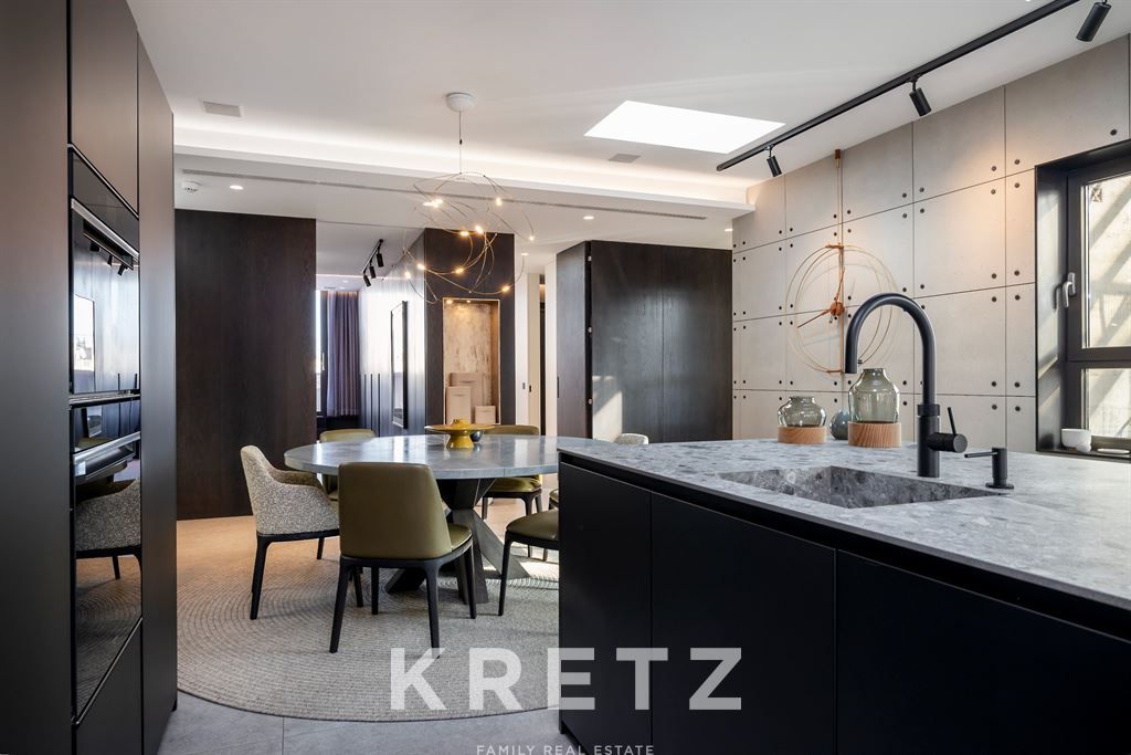 Property photo 1 of 30