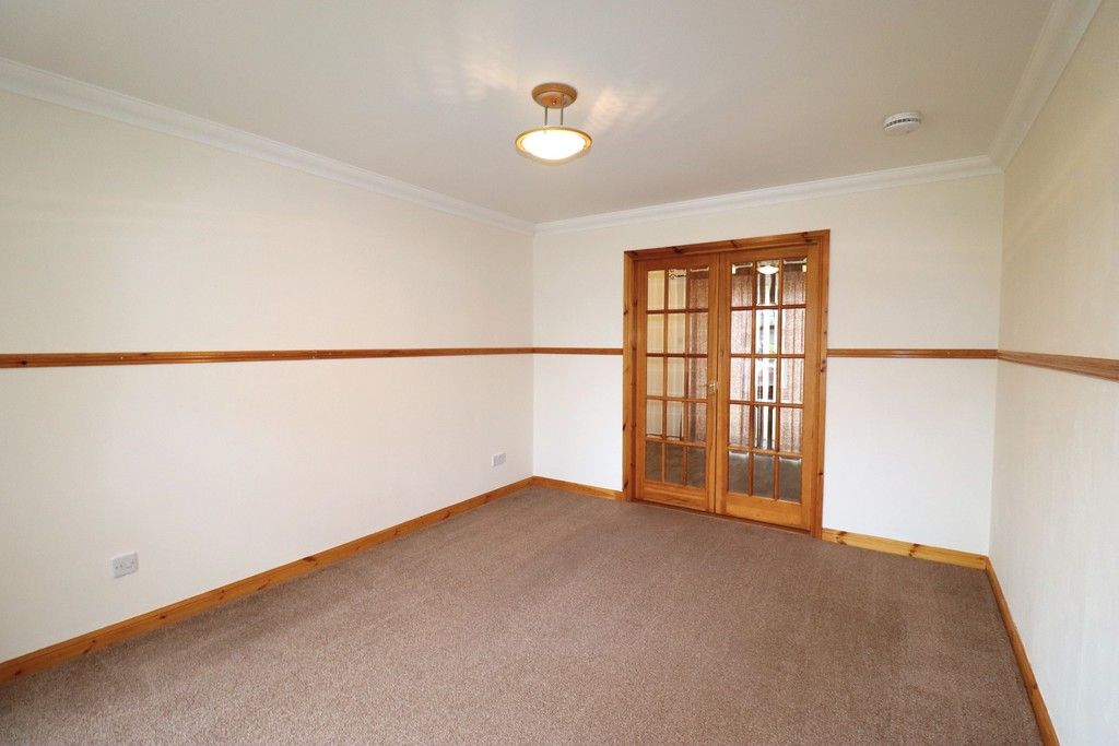 Property photo 2 of 19 Img_1906
