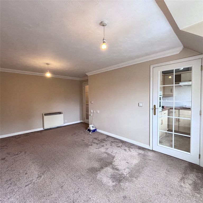 Property photo 3 of 8 Picture No. 04