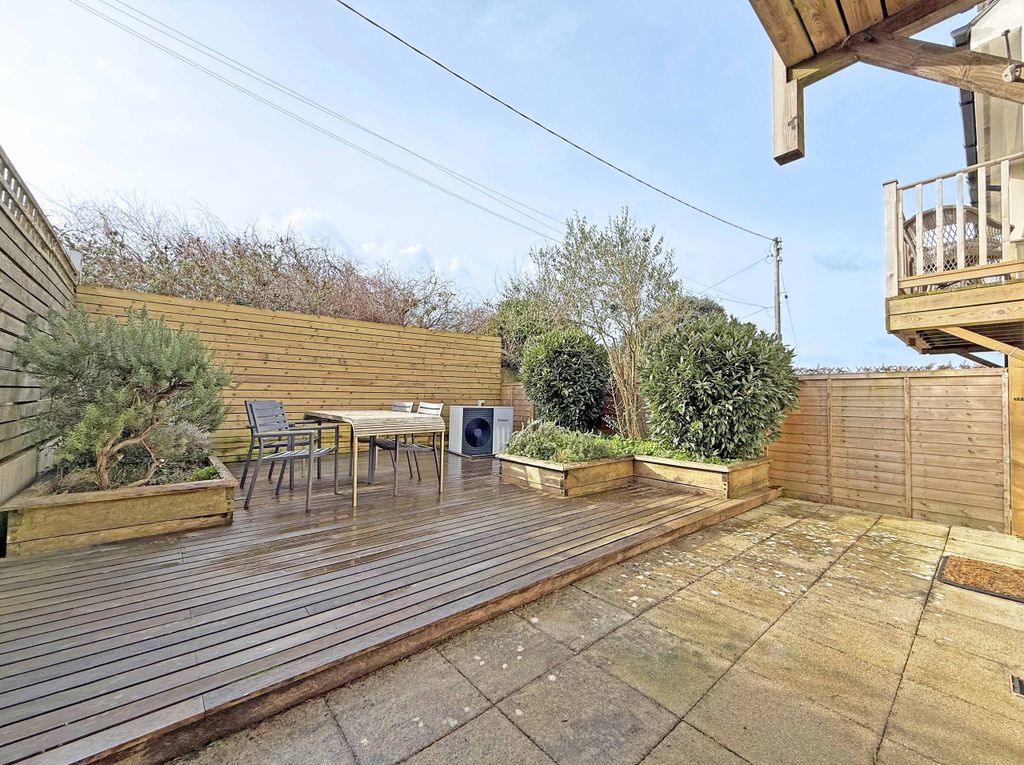 Additional image 4 of 4 bed terraced house for saleLiskey Hill Crescent, Perranporth, Cornwall TR6