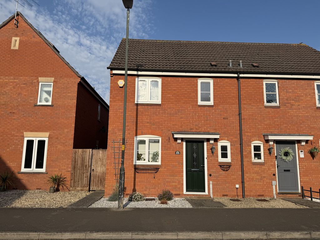 Property photo 1 of 13 3Â Bedroom Semi Detached For Sale
