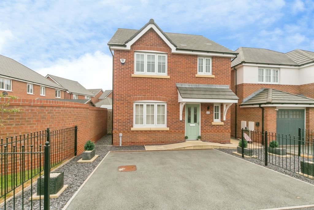 Property photo 1 of 16 Pbox-Img.Jpg