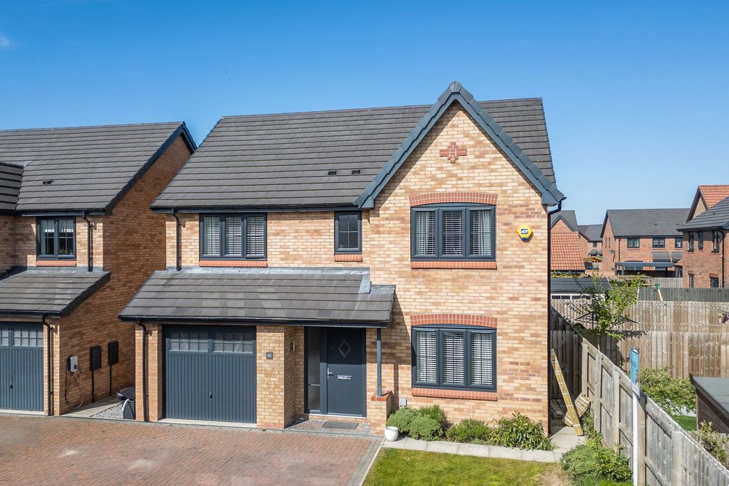 Property photo 1 of 27