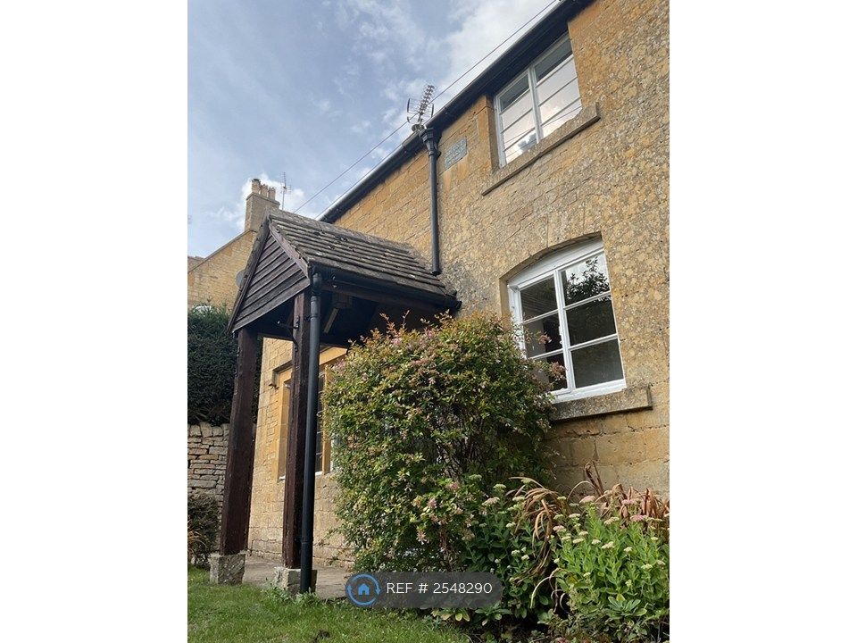 Property photo 1 of 5
