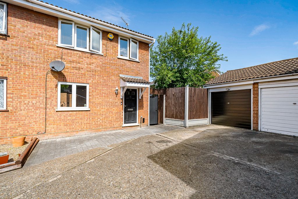 Property photo 1 of 14