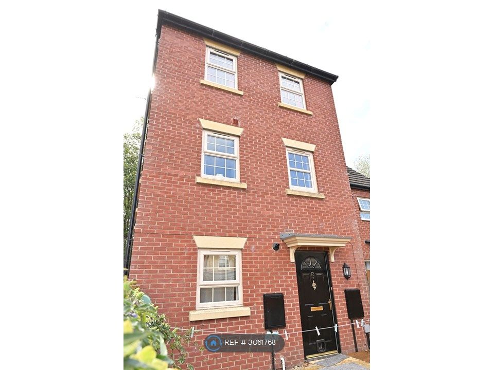 Property photo 1 of 33