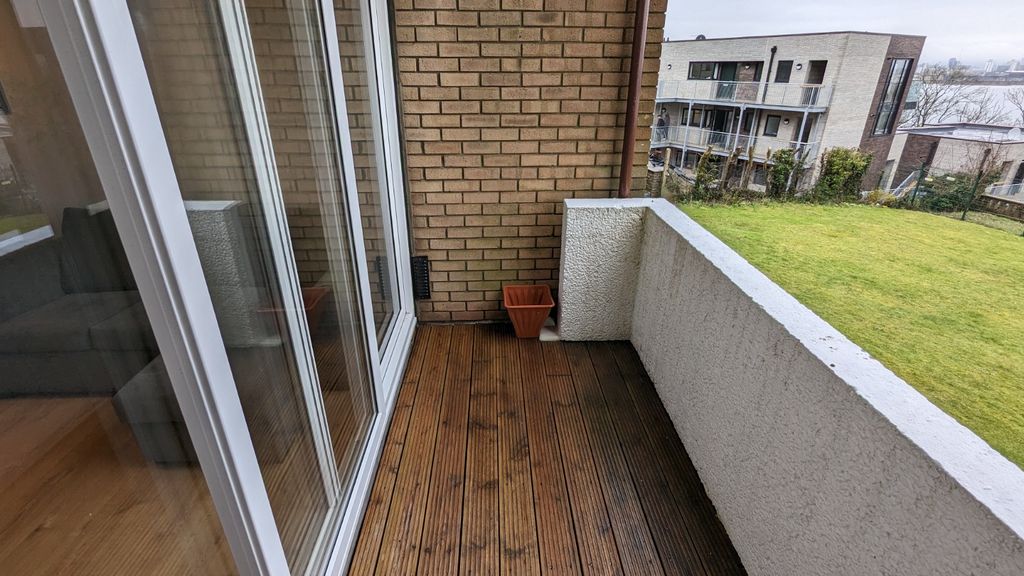 Additional image 11 of 2 bed flat to rentDyfed, Penarth CF64