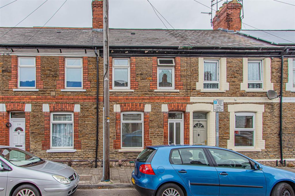 Property photo 1 of 13 Treharris Street 31-1.Jpg