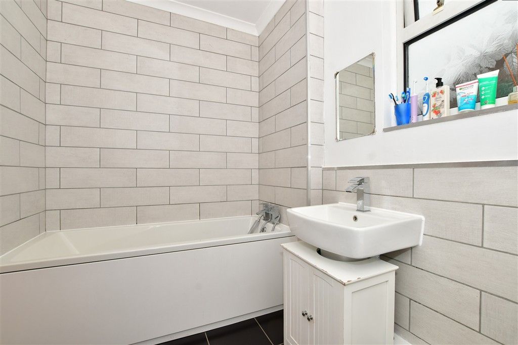 Property photo 3 of 4 Bathroom