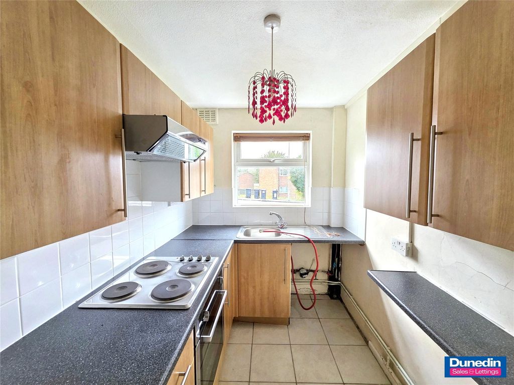 Property photo 2 of 10 Picture No. 03