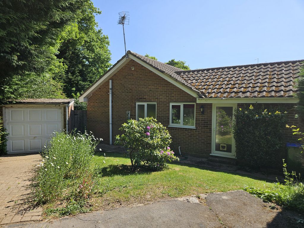 Property photo 2 of 18