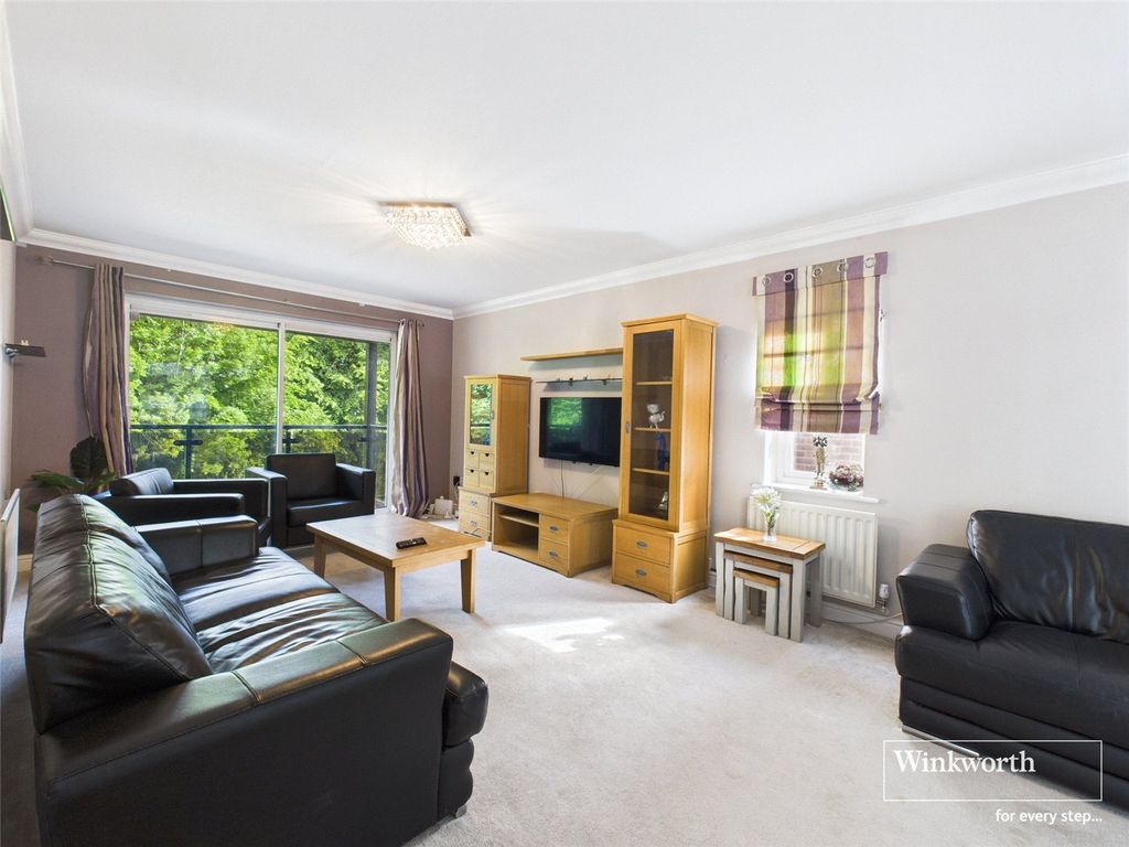 Property photo 3 of 22 Picture No. 08