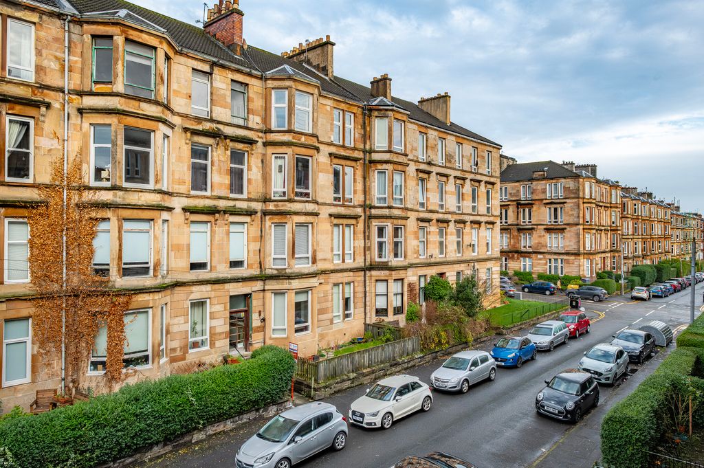 Property photo 1 of 40