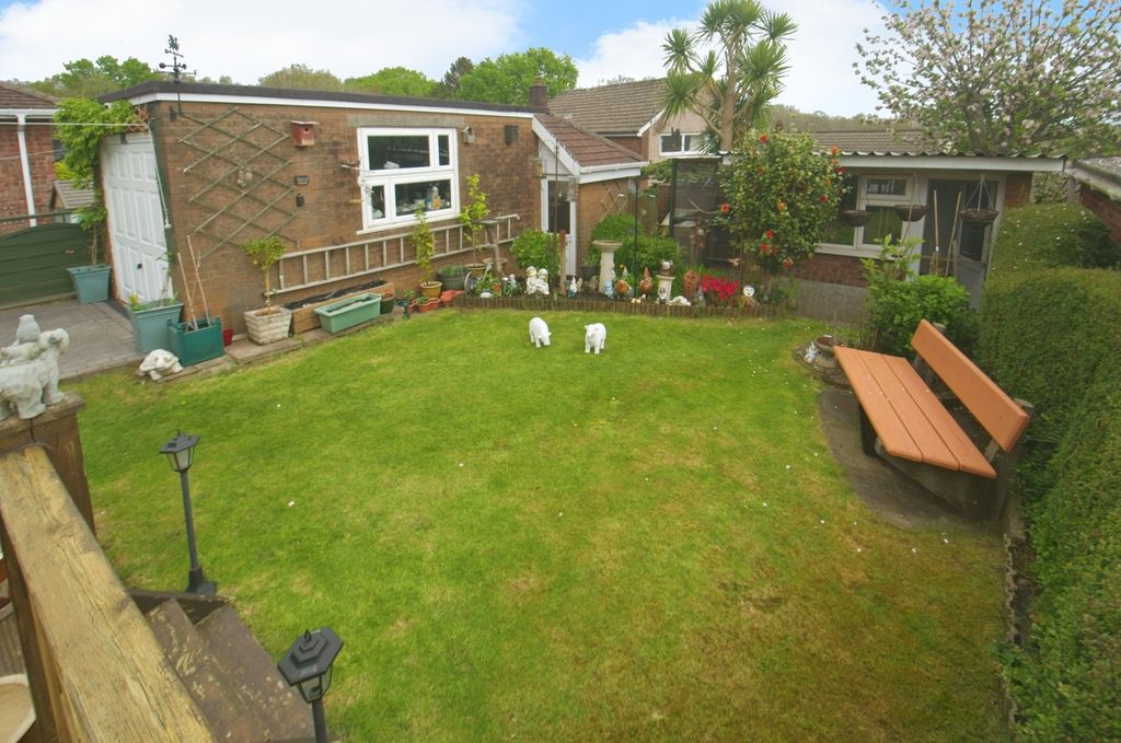 Property photo 3 of 17 Photo