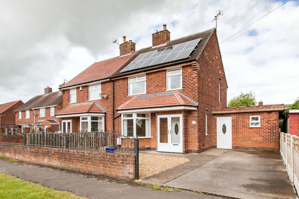 Property photo 1 of 38